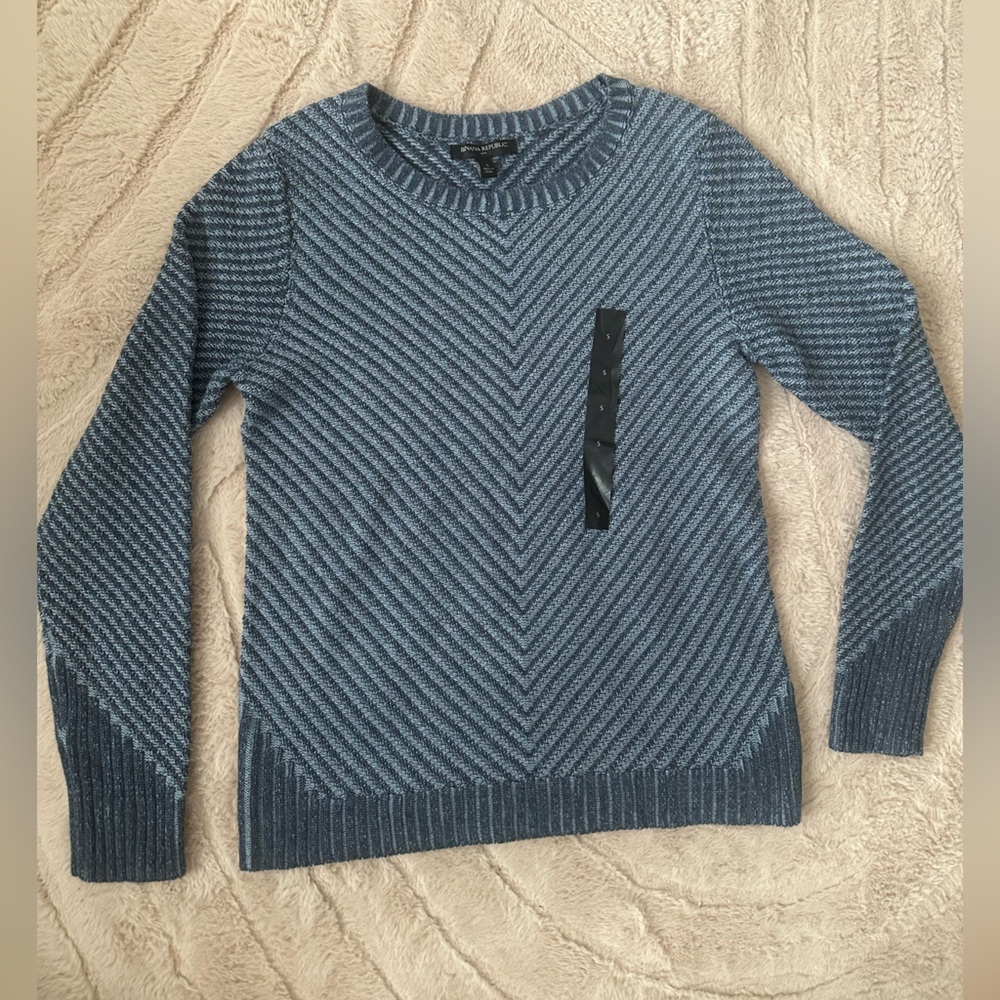 Banana Republic Navy & Sky Blue Chevron Sweater - New Without Tags!